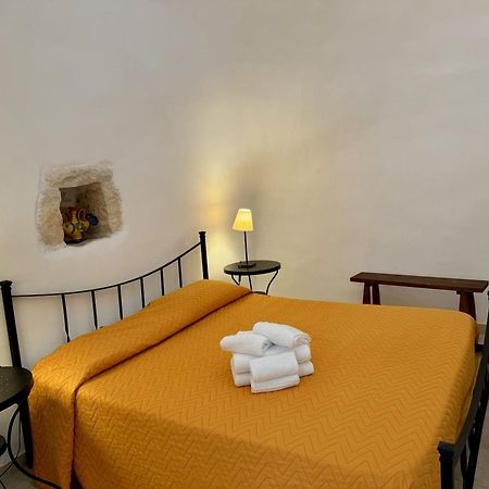 Masseria Ferri Остуни Экстерьер фото