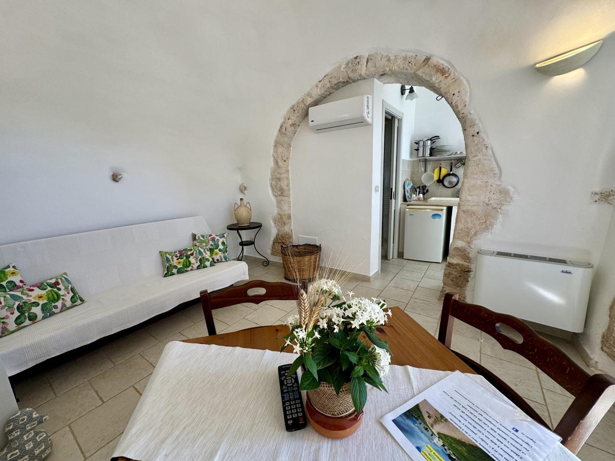 Masseria Ferri Остуни Экстерьер фото
