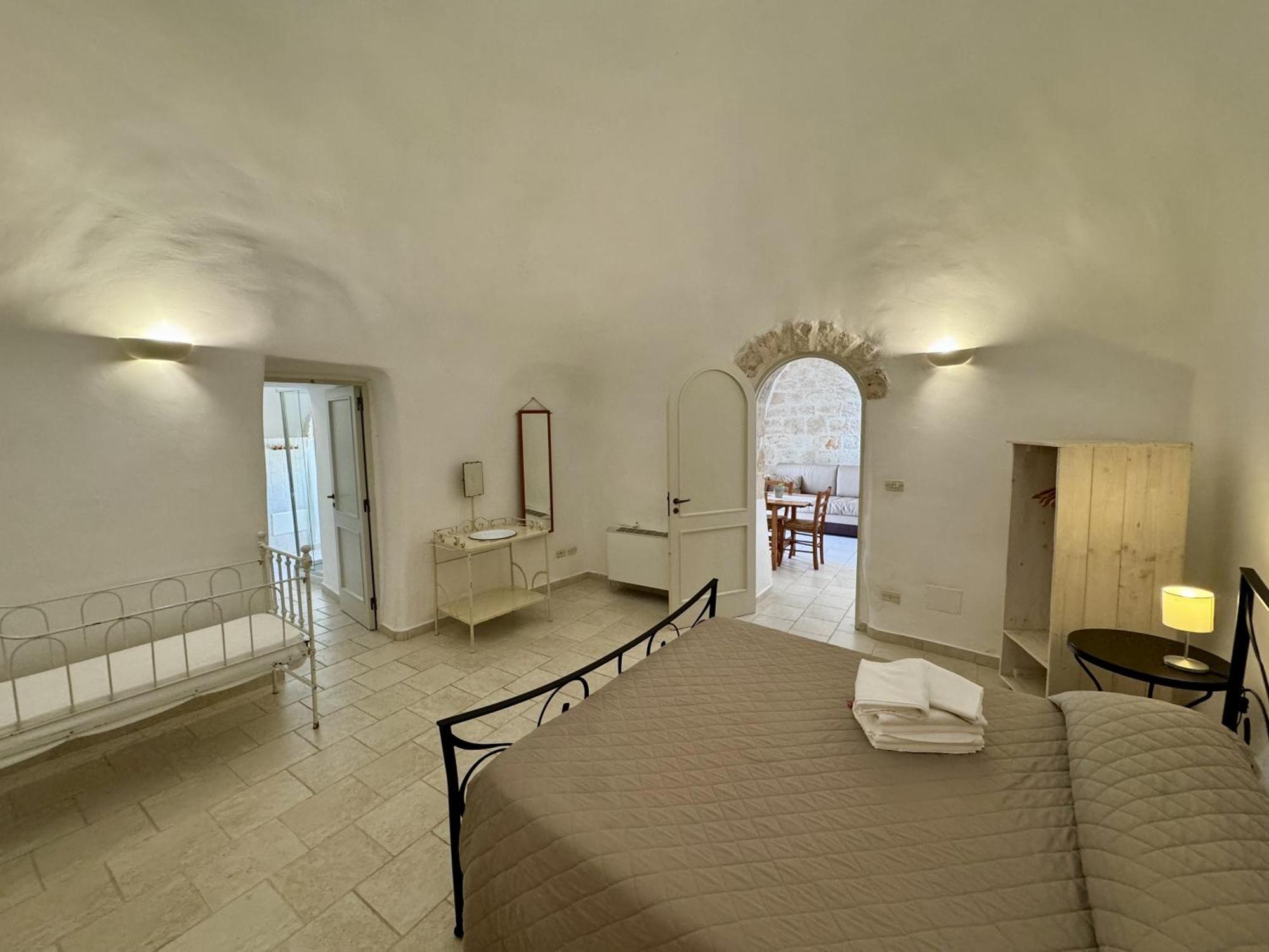 Masseria Ferri Остуни Экстерьер фото