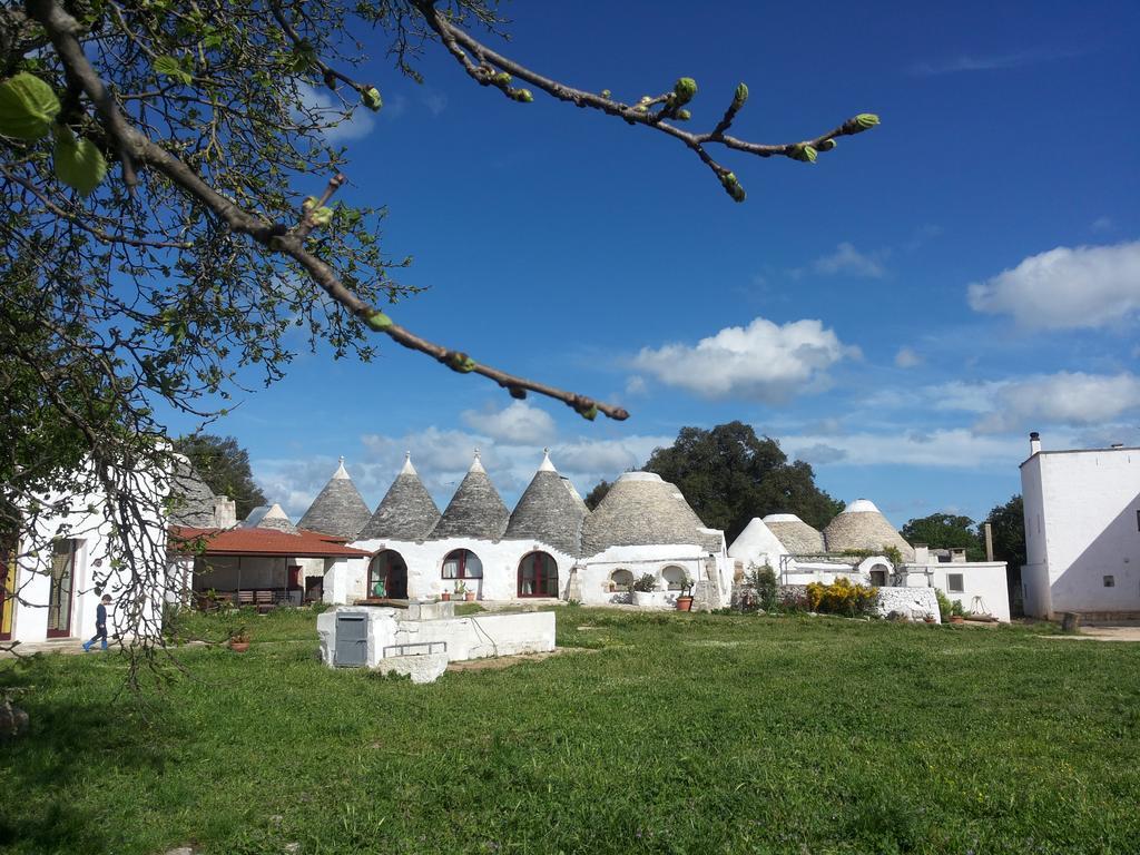 Masseria Ferri Остуни Экстерьер фото