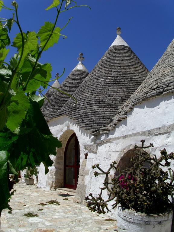 Masseria Ferri Остуни Экстерьер фото