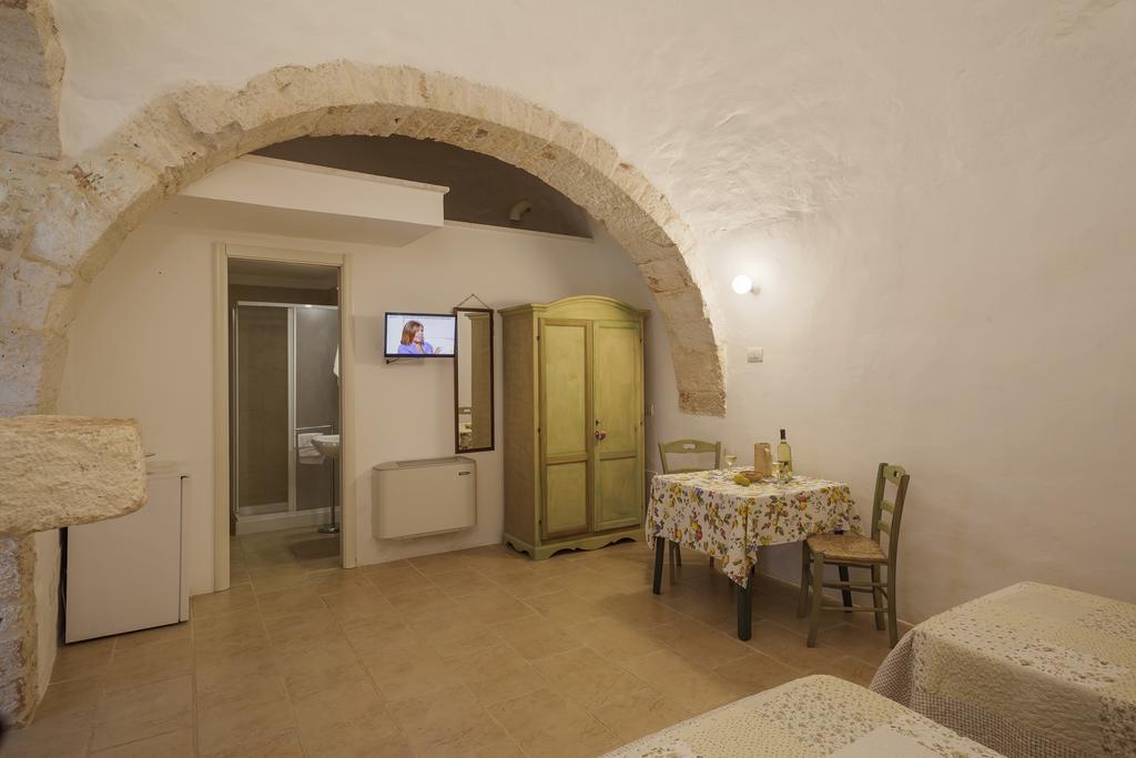 Masseria Ferri Остуни Экстерьер фото
