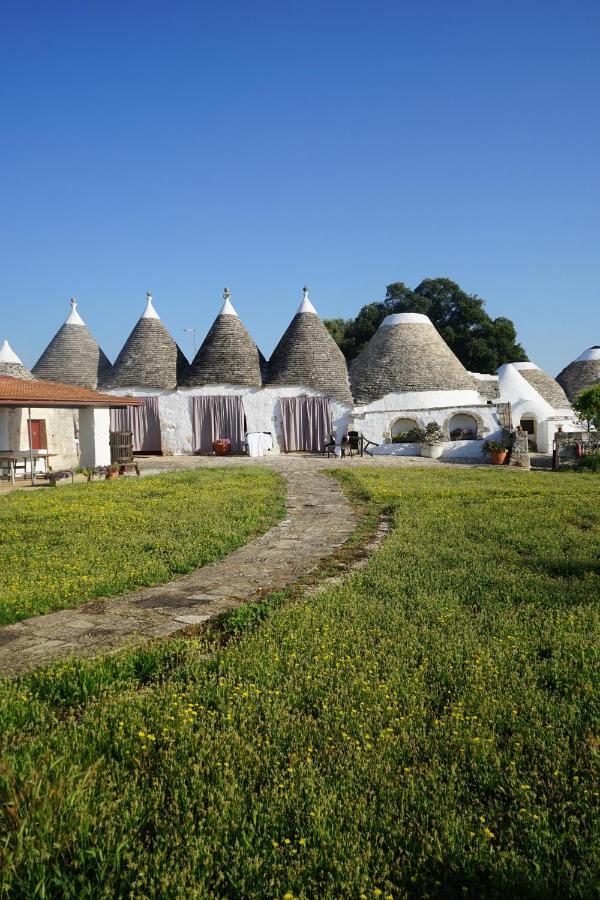 Masseria Ferri Остуни Экстерьер фото